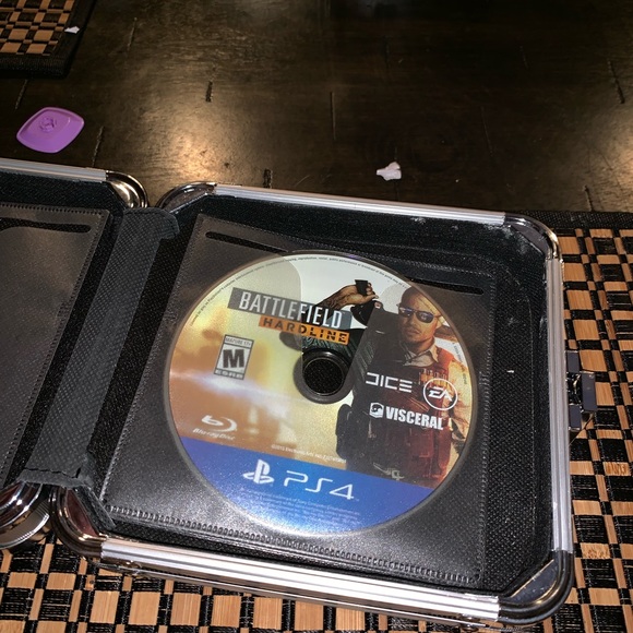 PS4 game bundle - Picture 8 of 8